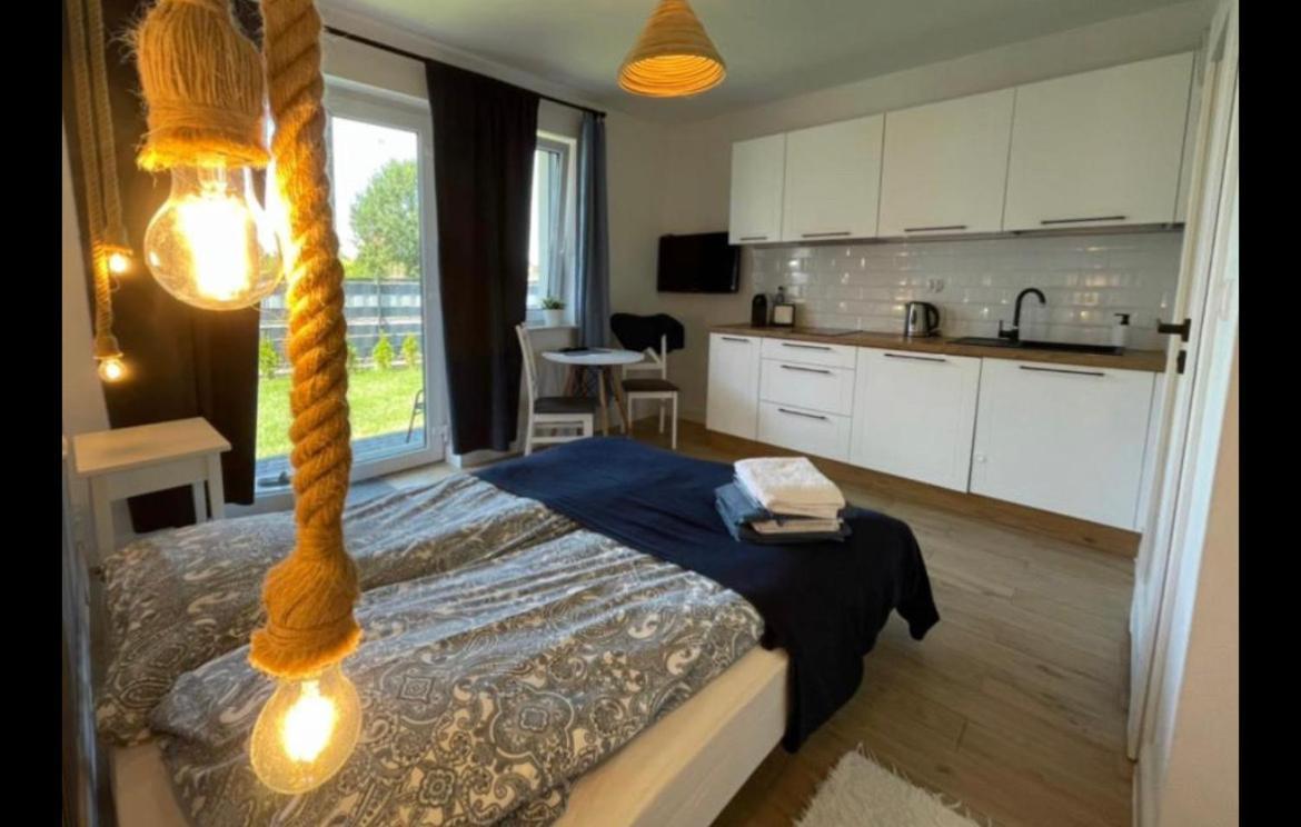 Apartamenty Biale Piaski Jastarnia Habitación foto